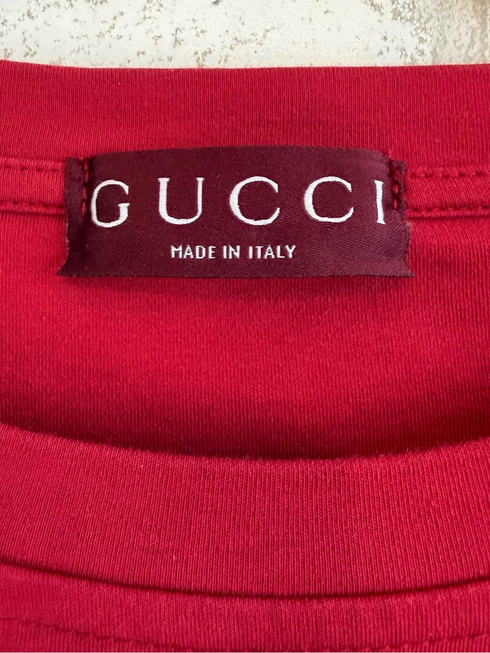 Gucci Red Logo T-Shirt Women’s Large Short Sleeve Designer Luxury Tee Top Casual - Picture 4 of 8